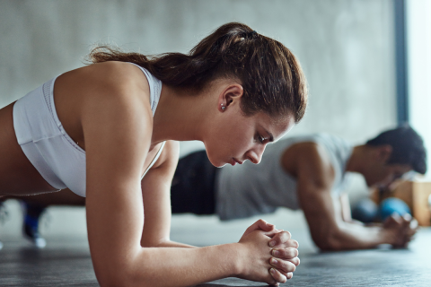Intervalový trénink + pilates = HIIT PILATES